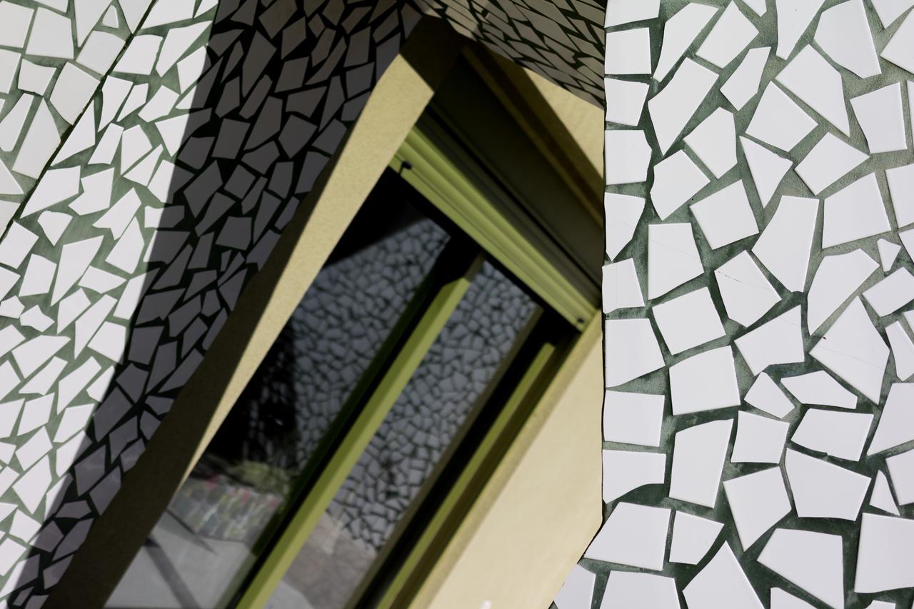 Mosaico & 4* Athen